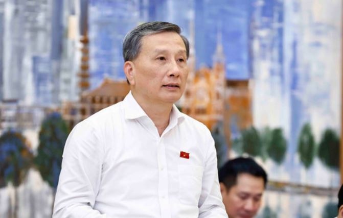 Cho thoi lam nhiem vu dai bieu Quoc hoi doi voi ong Le Quang Huy hinh anh