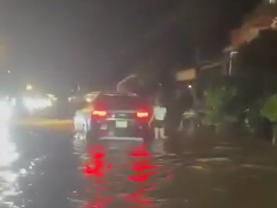 Vu chu tich xa bi oto tong tu vong: Nu tai xe khai ngoi nhau voi ban hinh anh