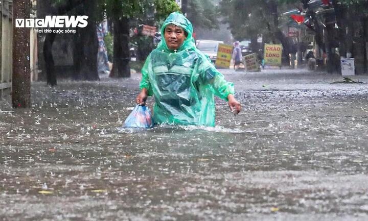 Thoi tiet 8/10 Ha Noi anh 1