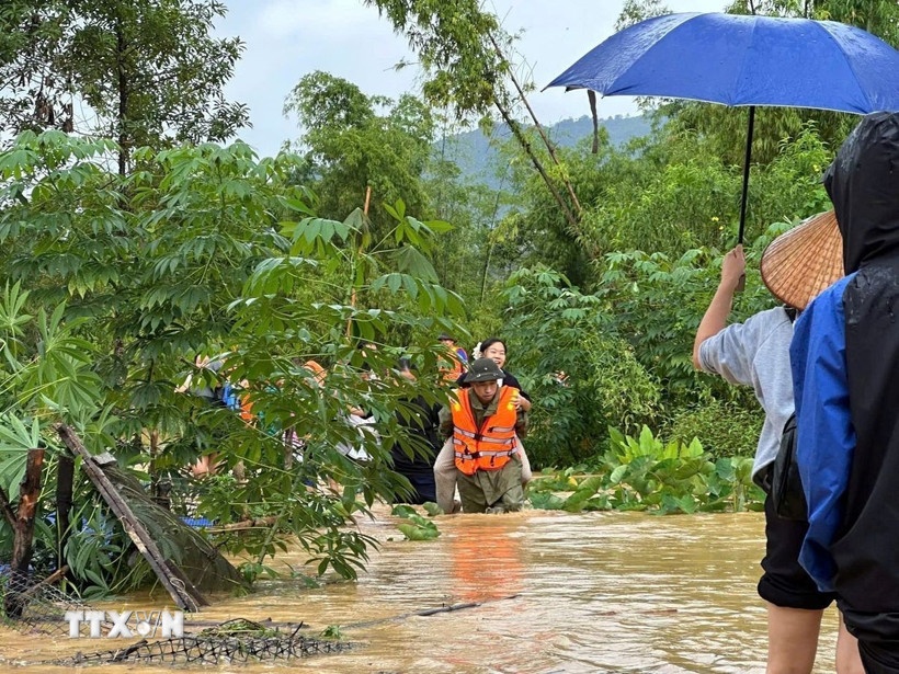 Cuu ho Thai Nguyen anh 1