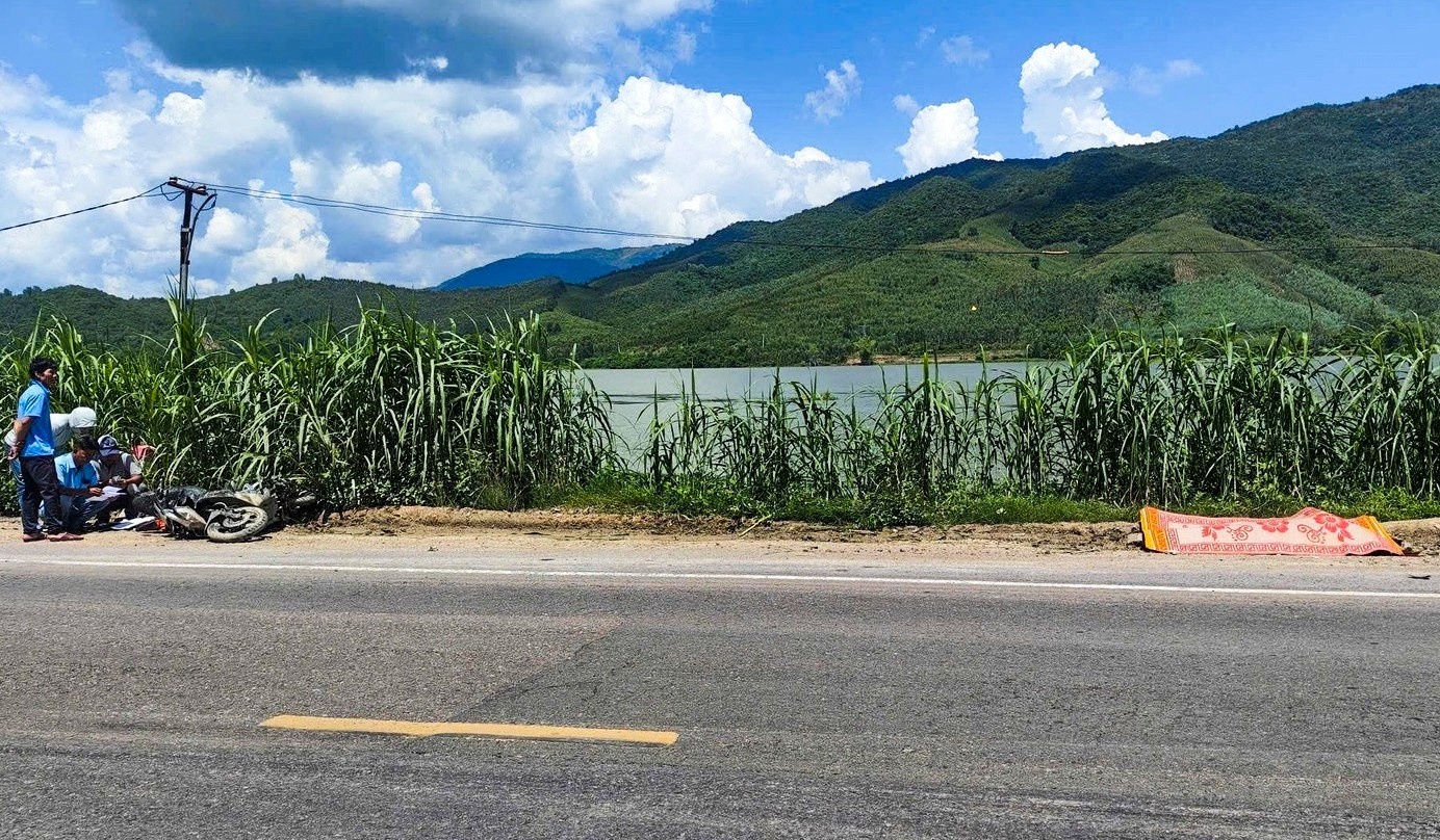 Tim thay xe dau keo lien quan tai nan chet nguoi tren Quoc lo 19 hinh anh