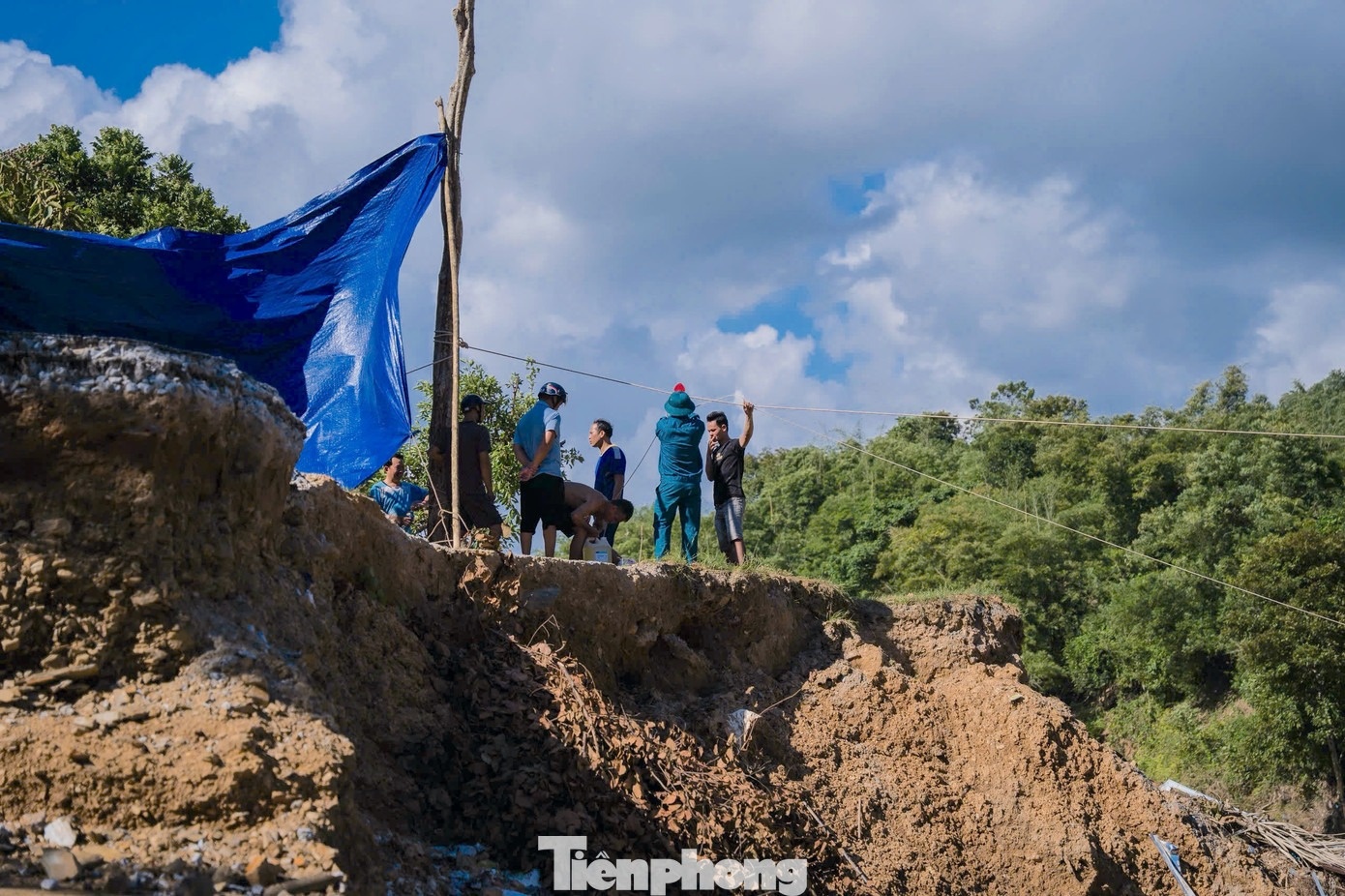 Vuot suoi den truong anh 9