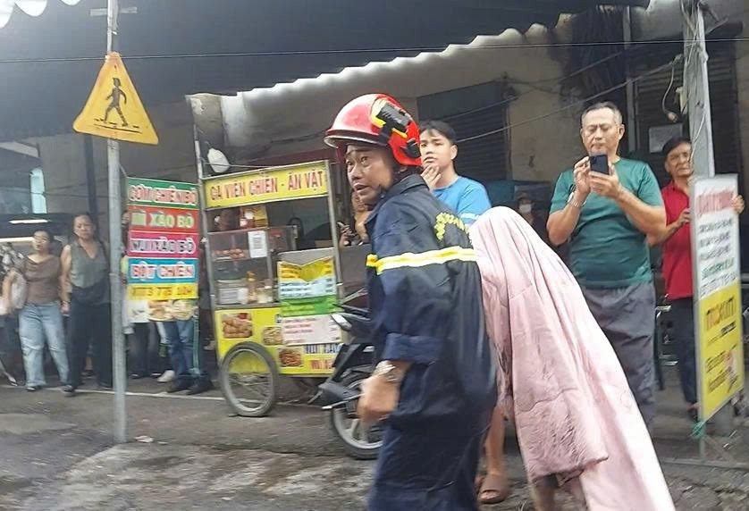 Nguoi hung TP.HCM anh 1