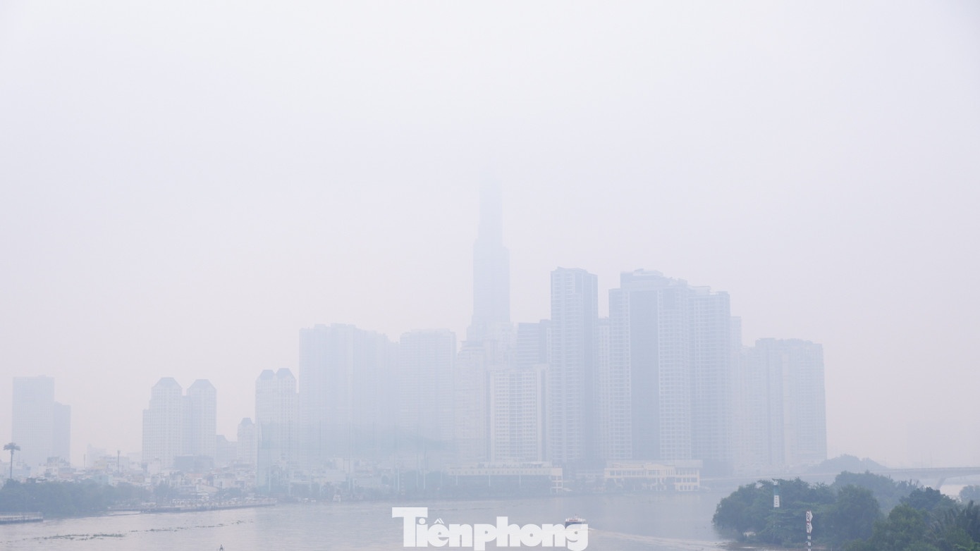 TP.HCM Sai Gon suong mu anh 16