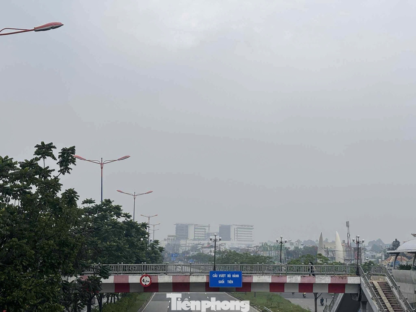 TP.HCM Sai Gon suong mu anh 18