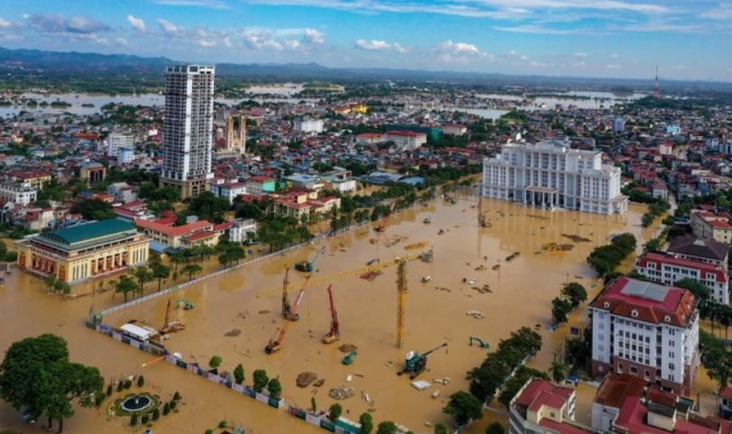 Nay toi cuoi nam, bien Dong con don 2-4 con bao va ap thap hinh anh