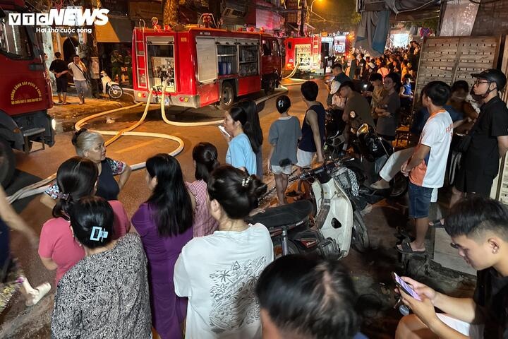 Chay nha De La Thanh anh 1