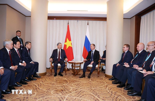 To Lam Dmitry Medvedev anh 2