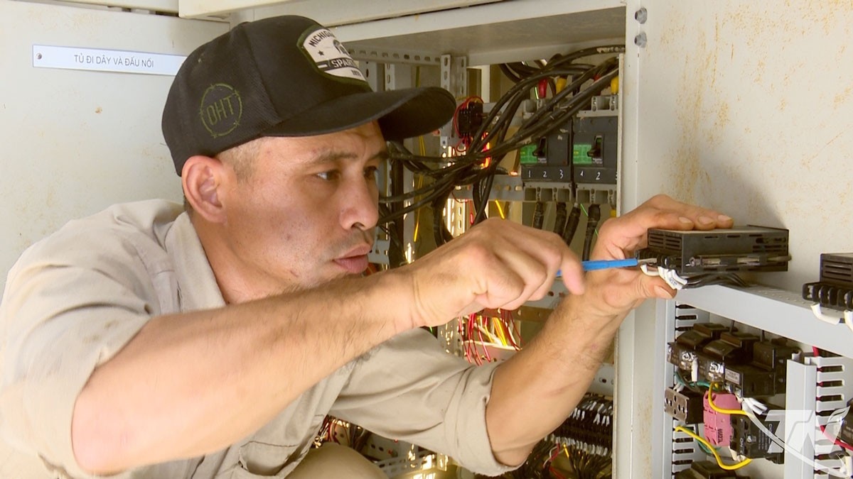 Thai Nguyen khong duoc tam anh 4