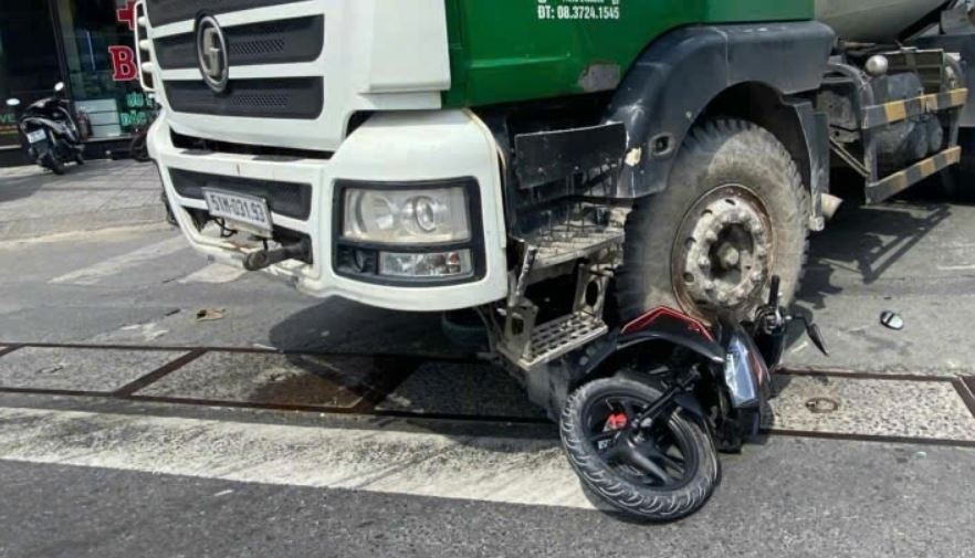 TP.HCM lien tiep co tai nan chet nguoi vi ‘diem mu’ hinh anh