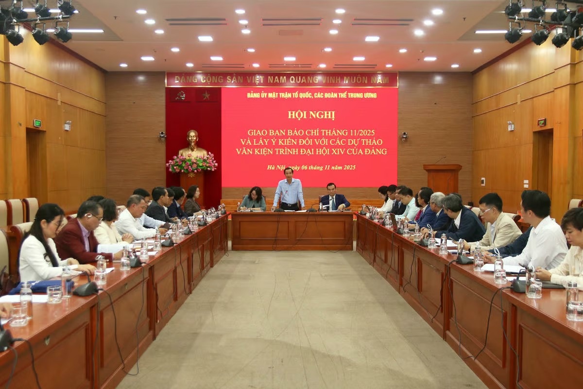 Mat Tran To Quoc anh 5