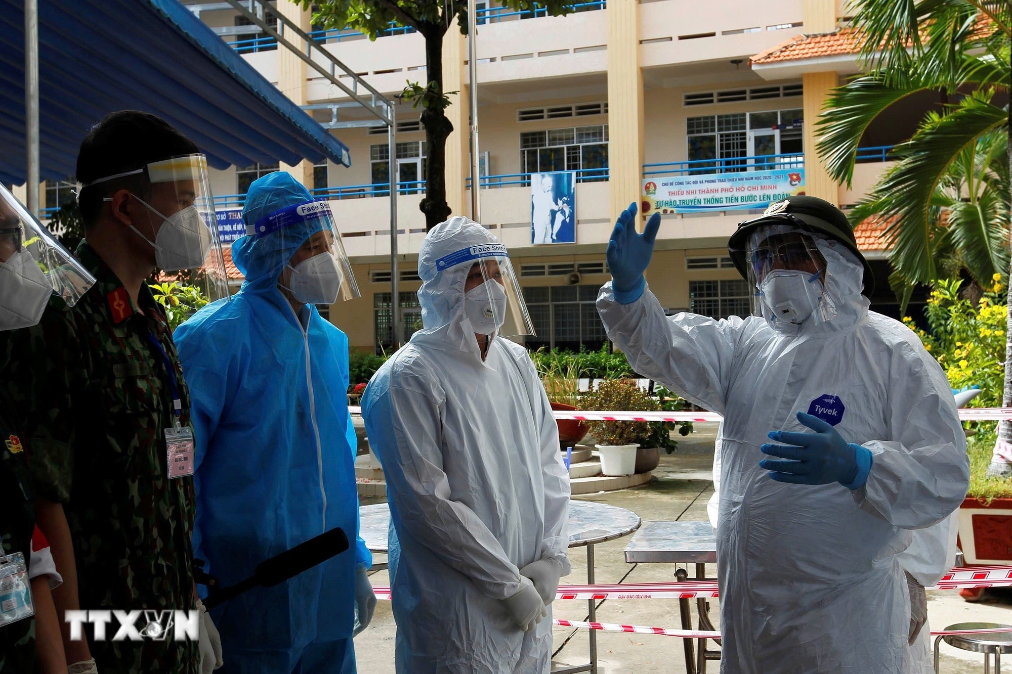 Dang bo Chinh phu anh 3