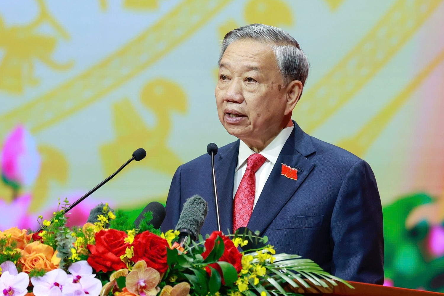 Tong Bi thu nhan manh 3 yeu cau va 5 dinh huong voi Dang bo Chinh phu hinh anh