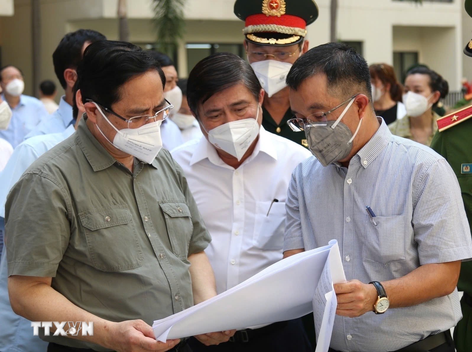 Dang bo Chinh phu anh 4