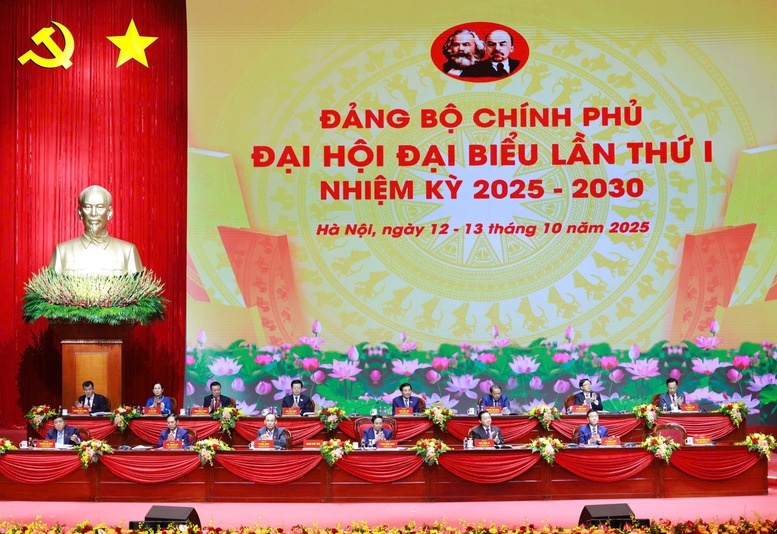 Dai hoi Dang Chinh phu anh 1