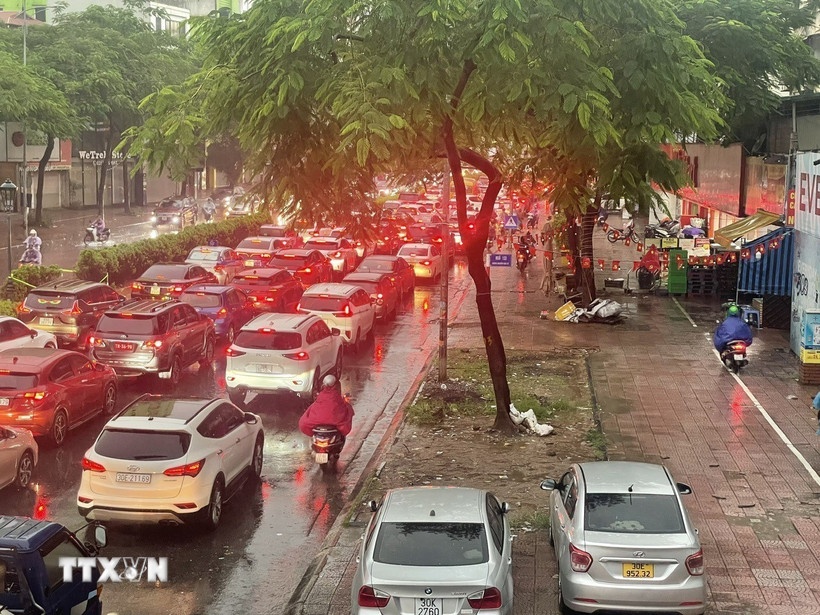 Ngap tac duong Ha Noi anh 1