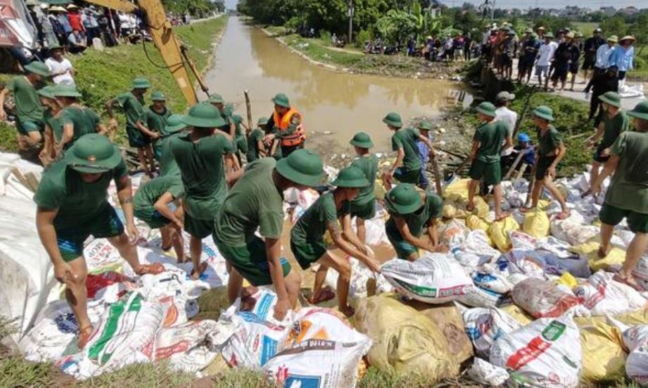 Hon 12 km de bi sat lo, Bac Ninh ban bo tinh huong khan cap hinh anh