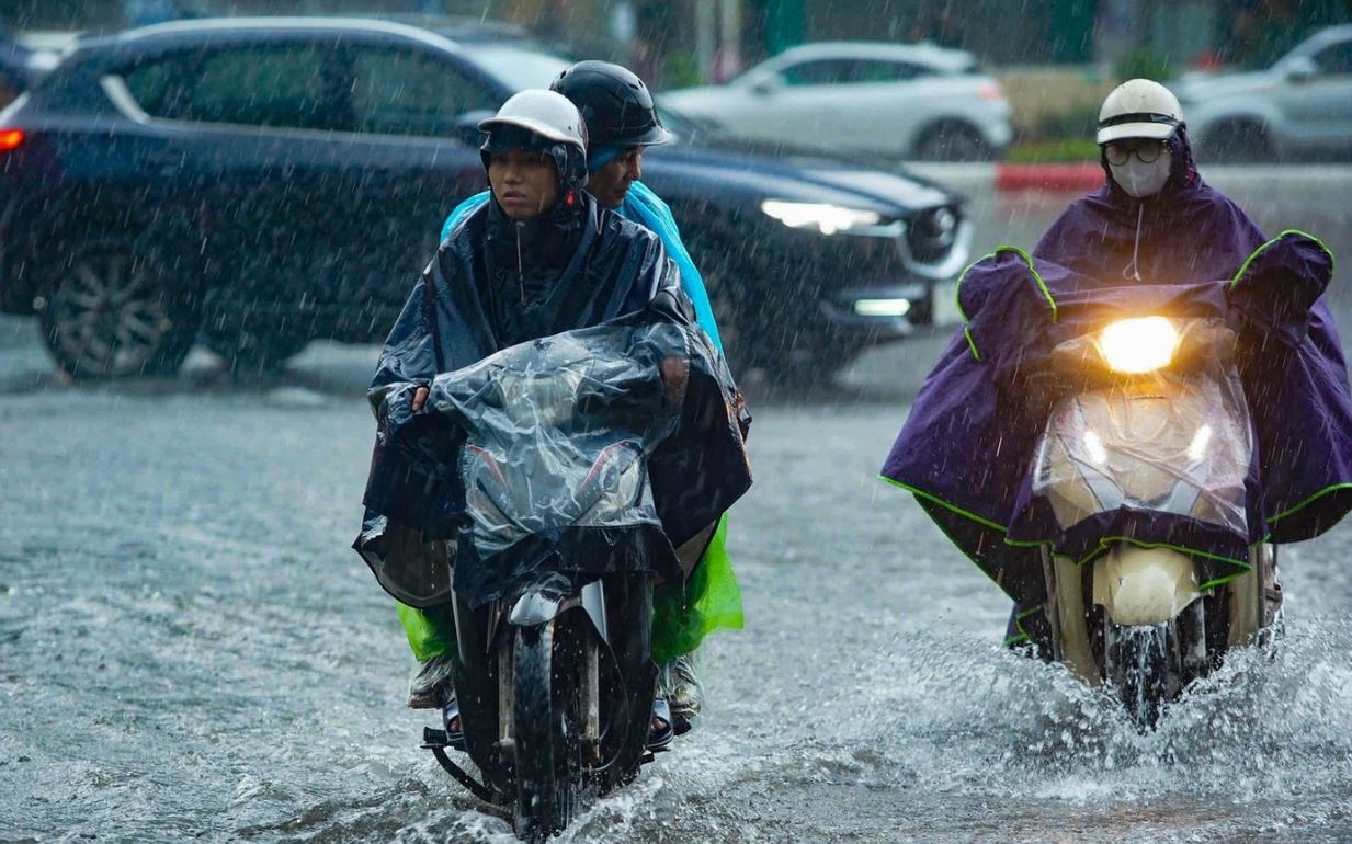 Mien Bac tiep tuc don mua lon hinh anh