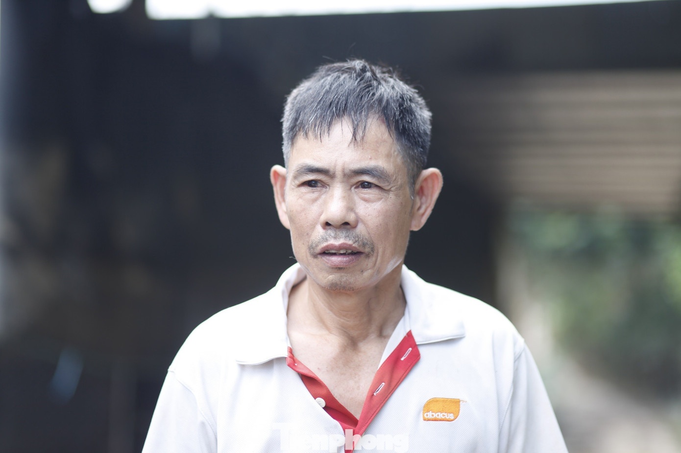 Lao nong bat khoc anh 4
