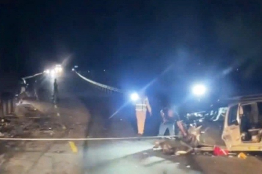 Hai oto va cham o Da Nang lam 7 nguoi bi thuong hinh anh