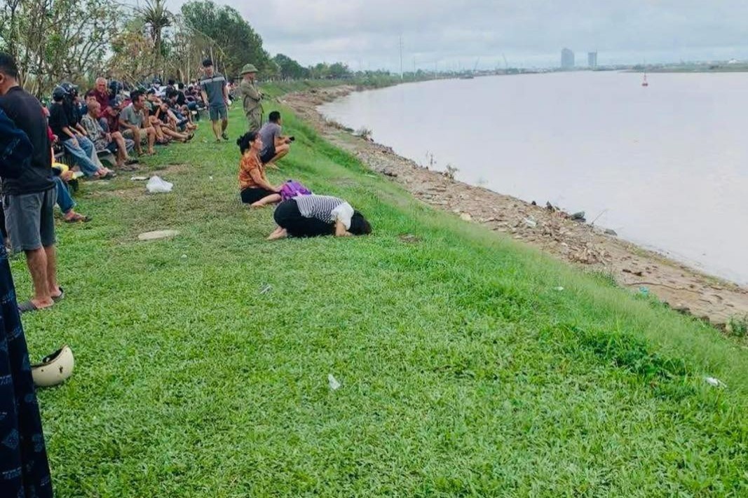 Ba bo con nhay cau anh 1