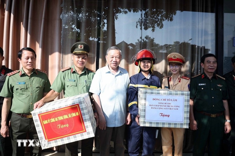 Tong Bi thu anh 1