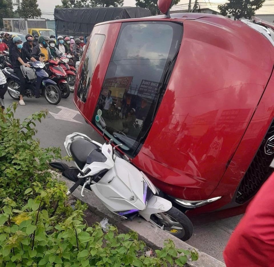 Tai nan lien hoan TP.HCM anh 1