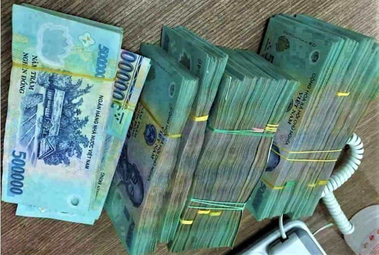 Nu giam doc linh 9 nam tu vi lua tien nguoi di lao dong nuoc ngoai hinh anh