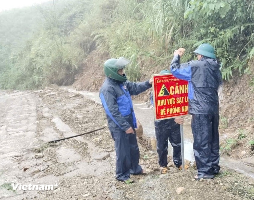 Da Nang mua lon anh 8