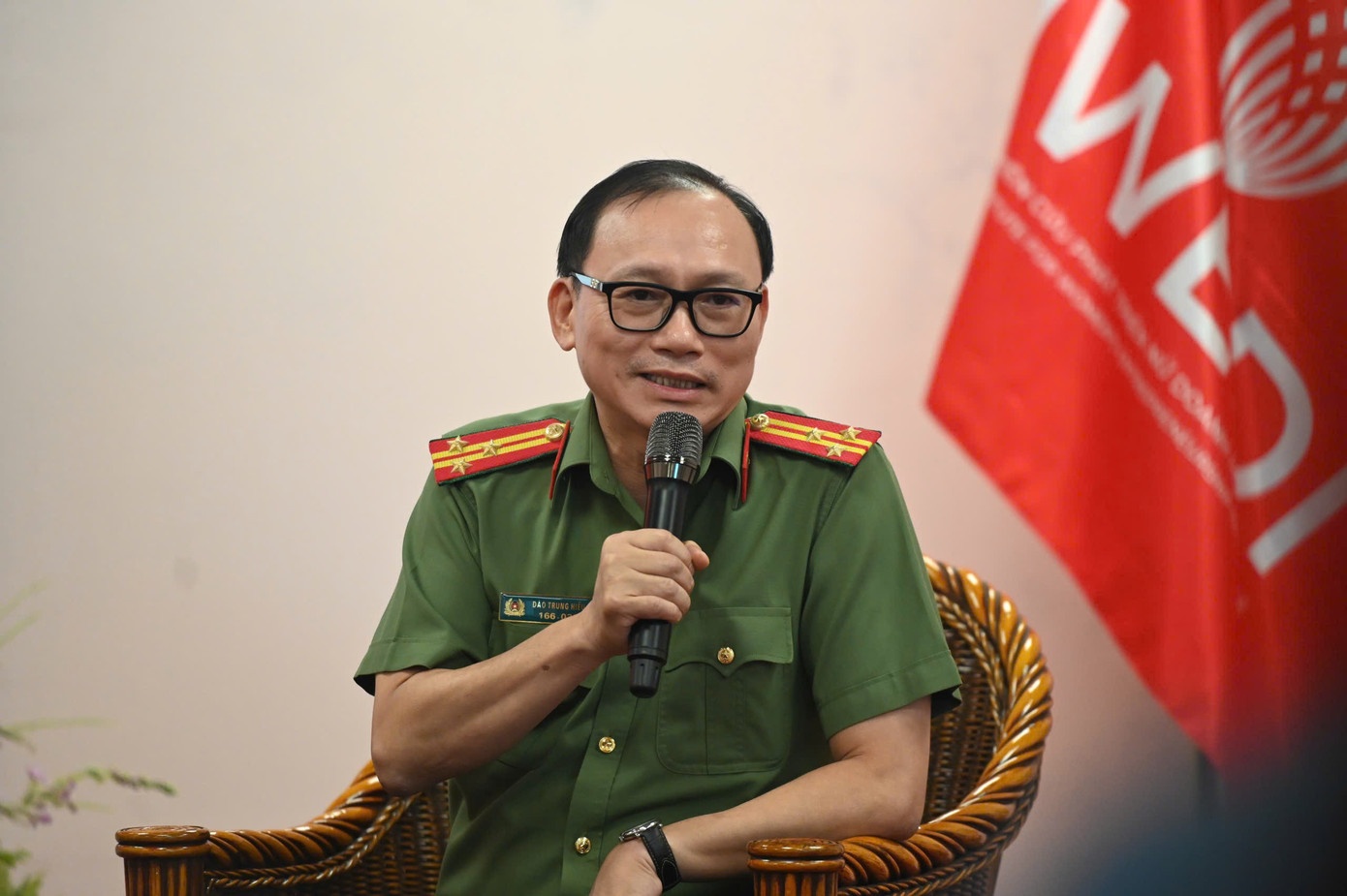 Bao hanh tre em anh 1