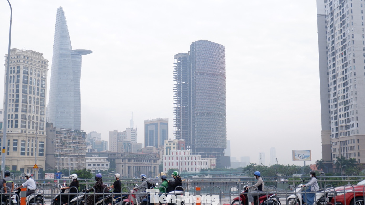 Suong mu TP.HCM anh 3