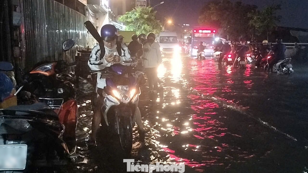 Trieu cuong mua ngap TP.HCM anh 3