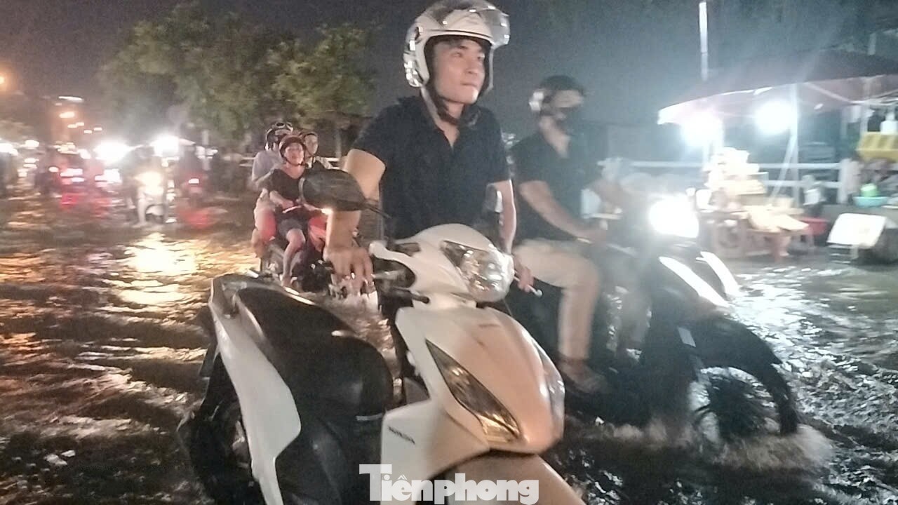 Trieu cuong mua ngap TP.HCM anh 6