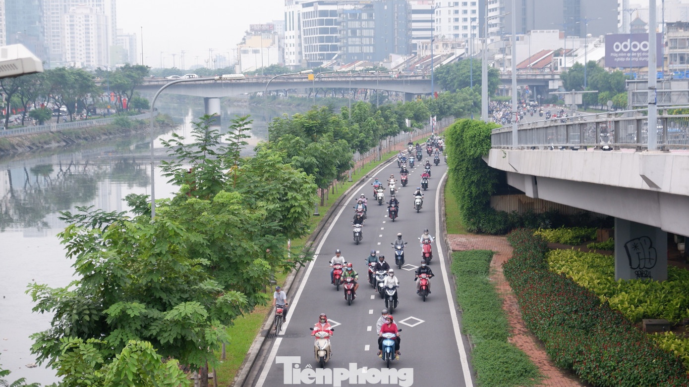 Suong mu TP.HCM anh 7