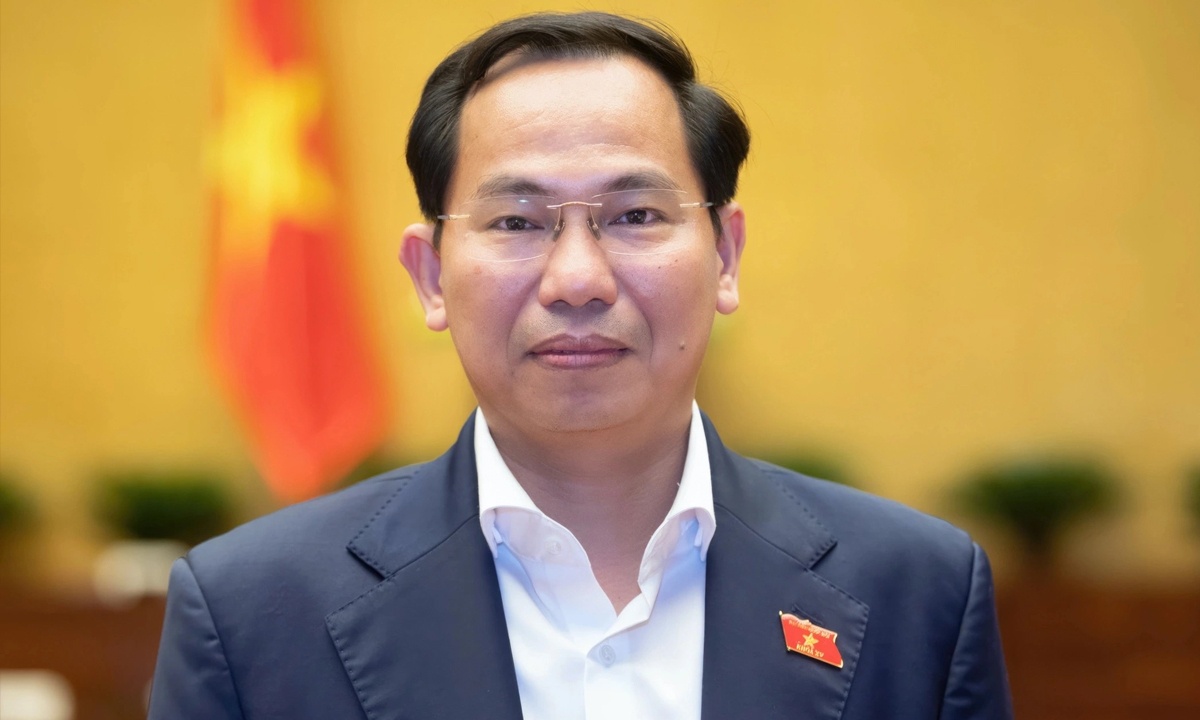 Nhan su quoc hoi moi anh 3