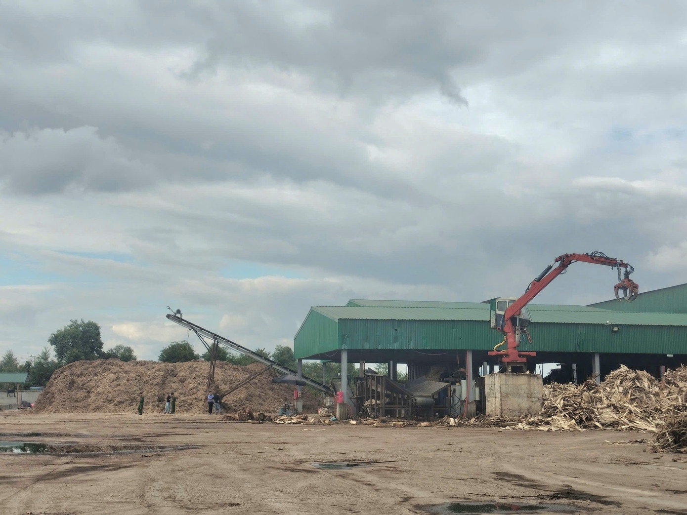 Công nhân rơi tử vong ảnh 2 Cong nhan roi tu vong anh 2