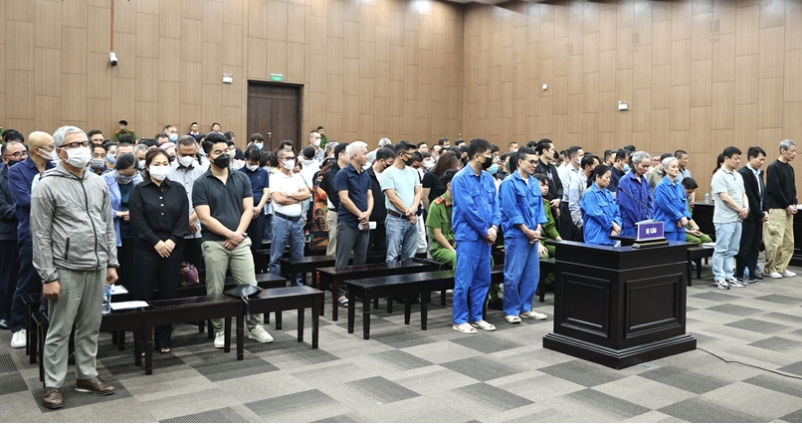 VKS neu can cu cong don tien danh bac o khach san Pullman hinh anh