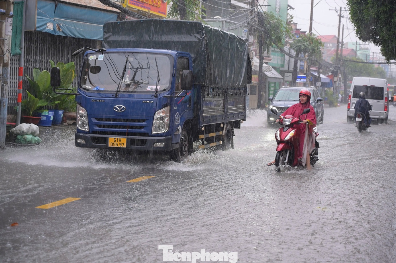 TP.HCM mua cuoi tuan anh 2