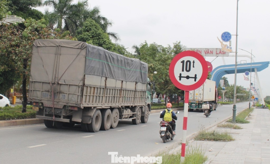 Xe tai ne thu phi anh 2