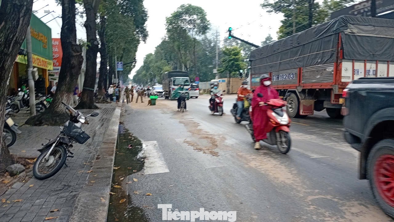 Duong tran dau Binh Duong anh 3