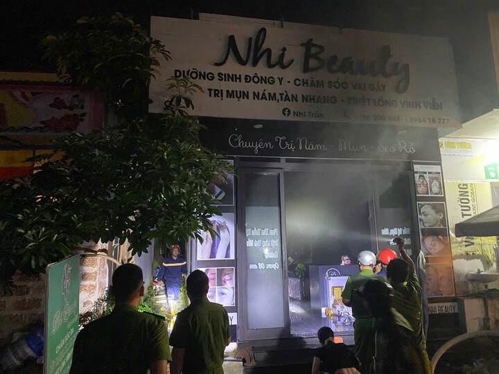 Tin moi vu phong hoa dot nha nguoi tinh o Gia Lai hinh anh