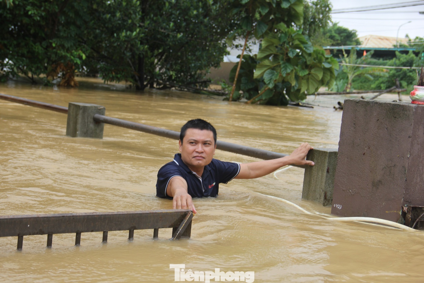 Lũ lịch sử Đà Nẵng ảnh 1 Lu lich su Da Nang anh 1