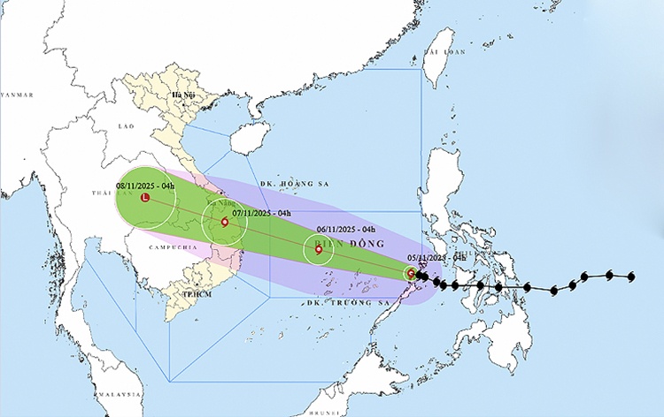 Bao so 13 Bao Kalmaegi anh 1
