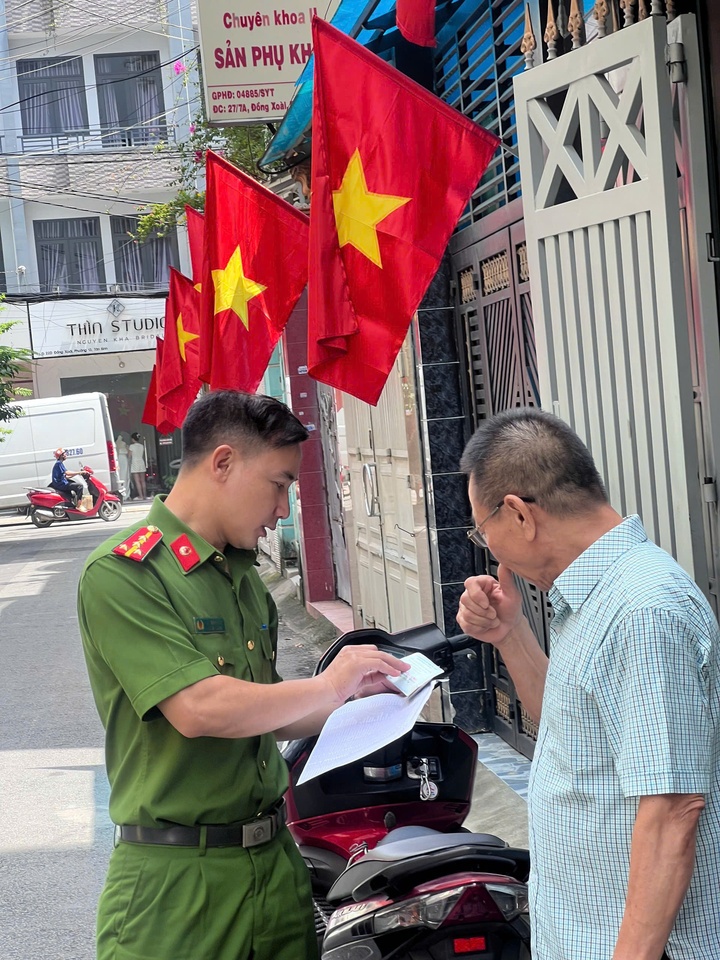 Cong an TP.HCM anh 2