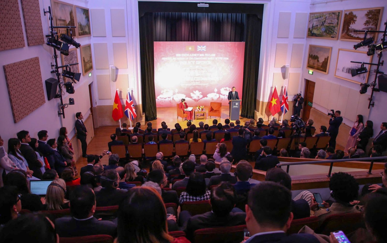 Tong bi thu To Lam anh 1