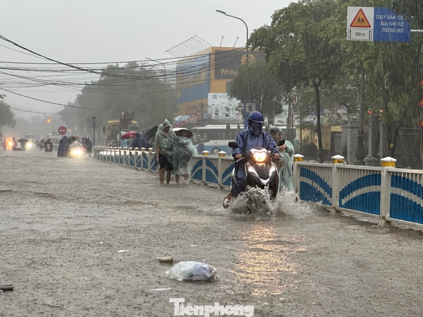 Thoi tiet mien Bac anh 1