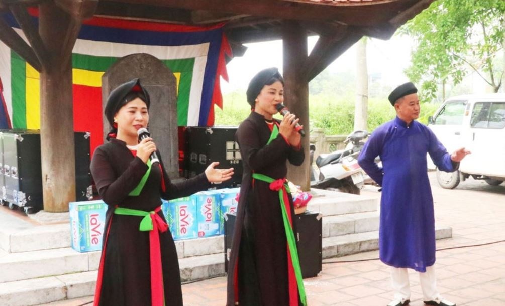 Gop y du thao Van kien Dai hoi XIV: Phat huy van hoa - con nguoi Viet hinh anh