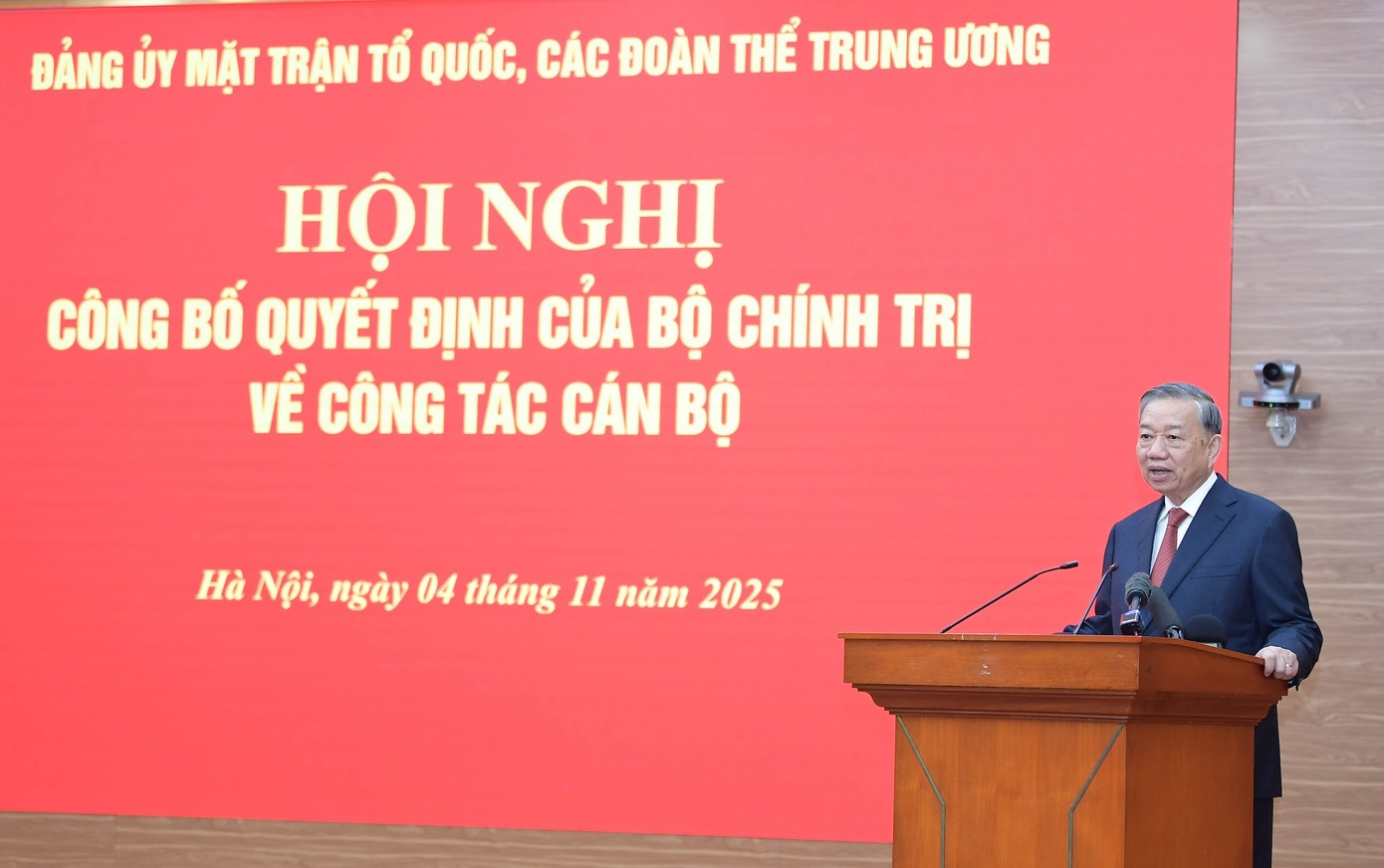 Bui Thi Minh Hoai anh 1