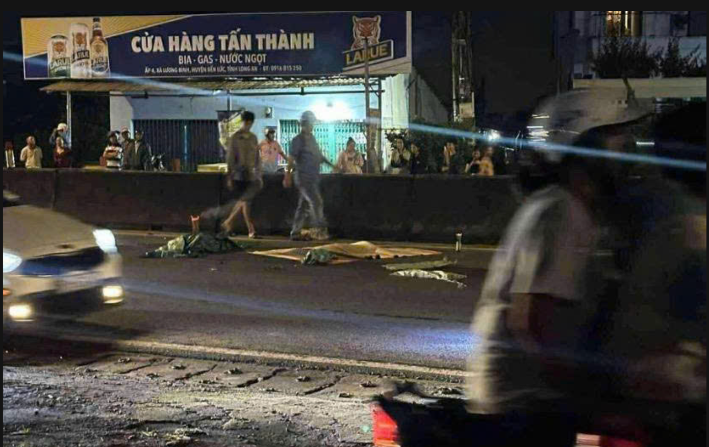 Cong an Tay Ninh thong tin vu 'nguoi dan ong lao vao container tu tu' hinh anh