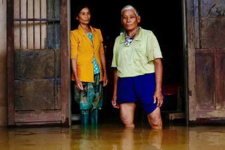 Dan ‘ron lu’ o Hue mot tuan 3 lan chay lut: 'Chung toi kiet suc roi' hinh anh